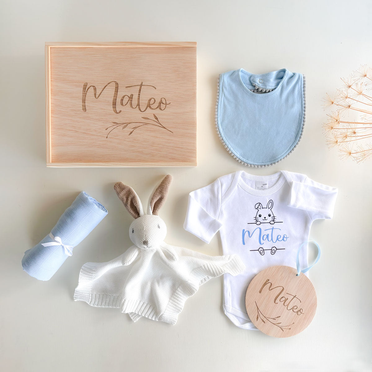 Caja regalo de nacimiento personalizada Conejo Azul | ChinPum