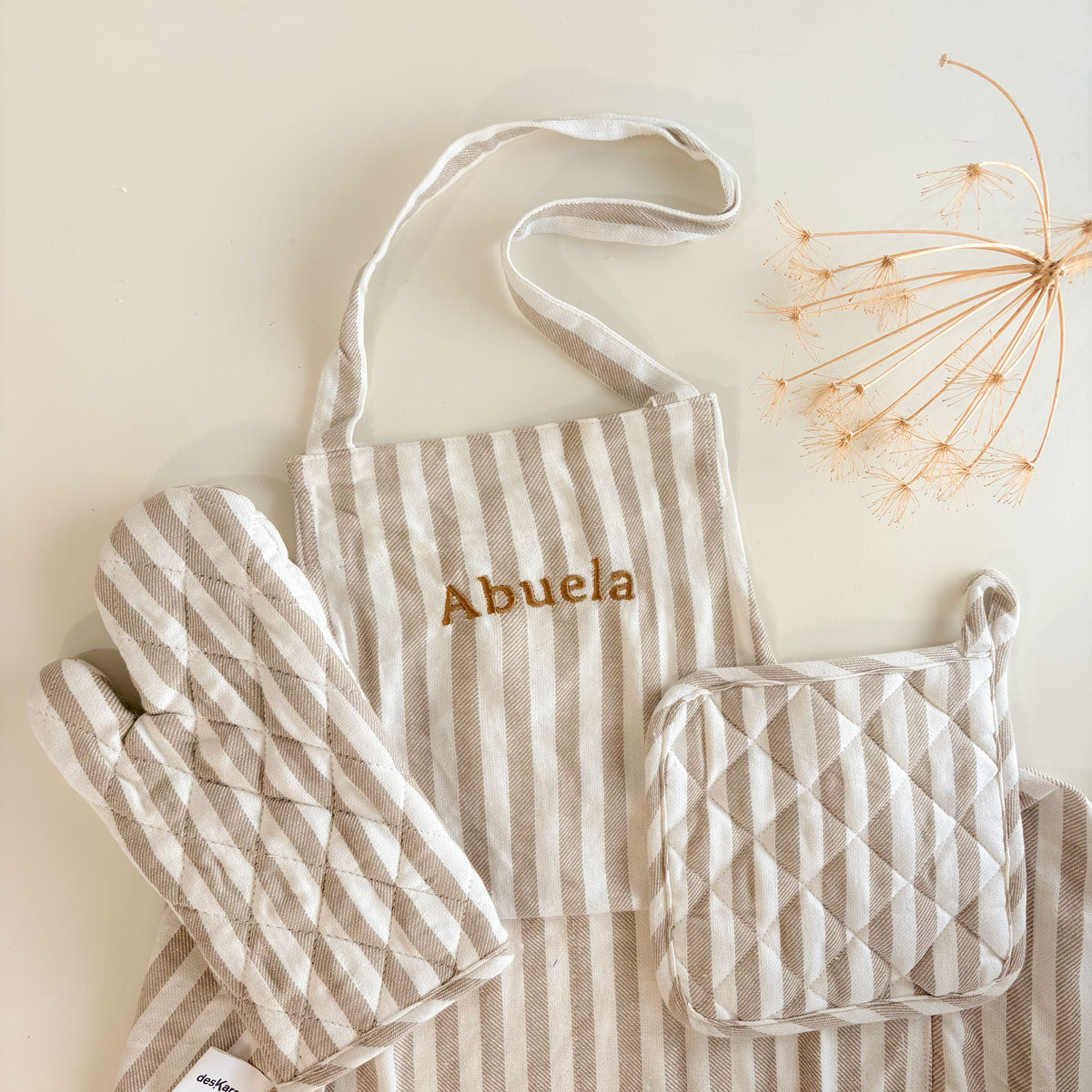 Set delantal cocina Niza crema personalizado | Chin Pum