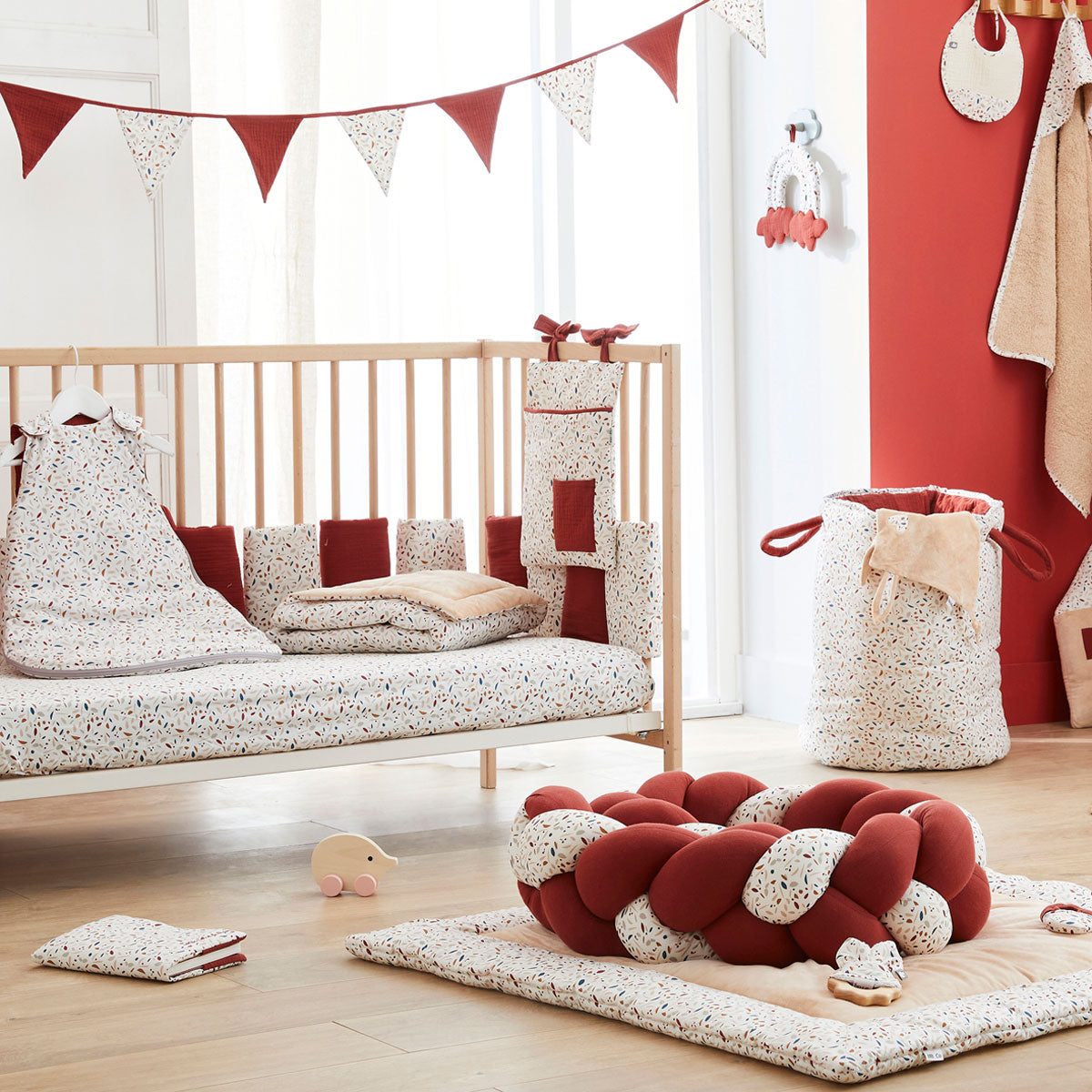 Dormitorio con Guirnalda de algodón Confetti | Chin Pum