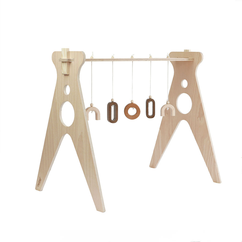 Gimnasio para Bebés con colgantes de madera maciza.