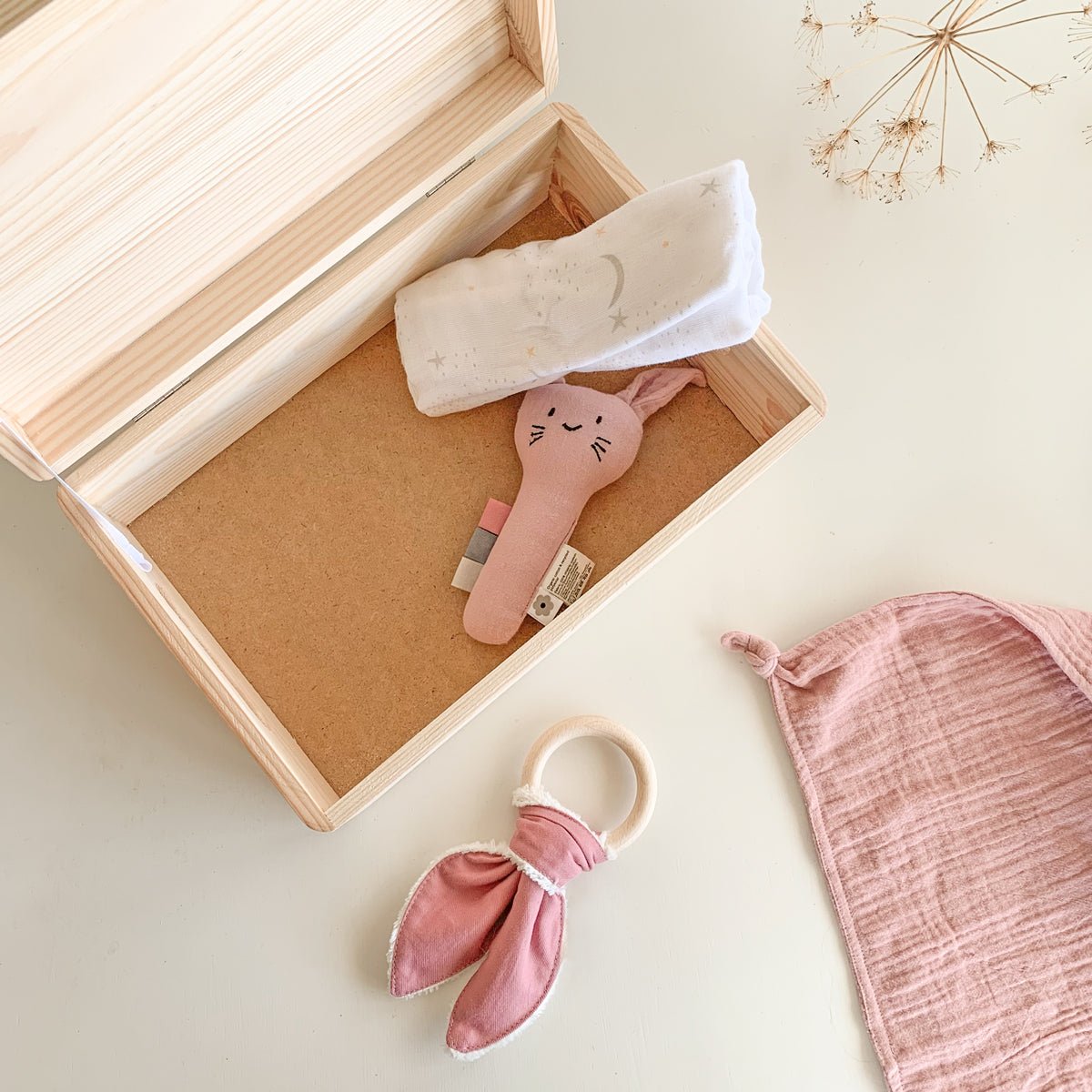 Caja de madera Nacimiento personalizada abierta| Chin Pum