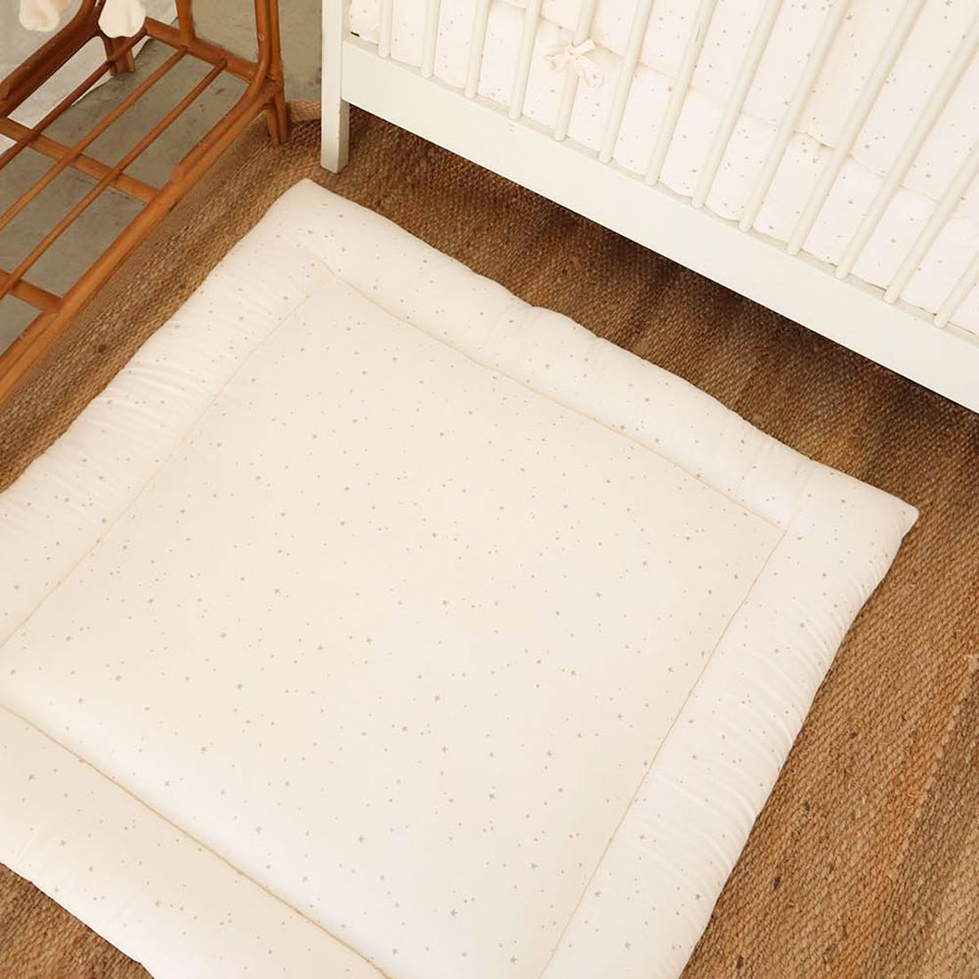 Alfombra de juego Crema personalizada | Chin Pum