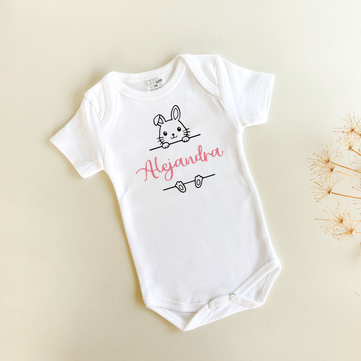 Body bebé conejo mangas cortas personalizado | Chin Pum