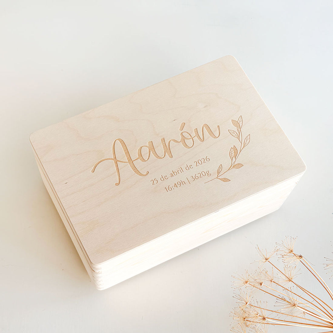 Caja de madera Nacimiento personalizada | Chin Pum 