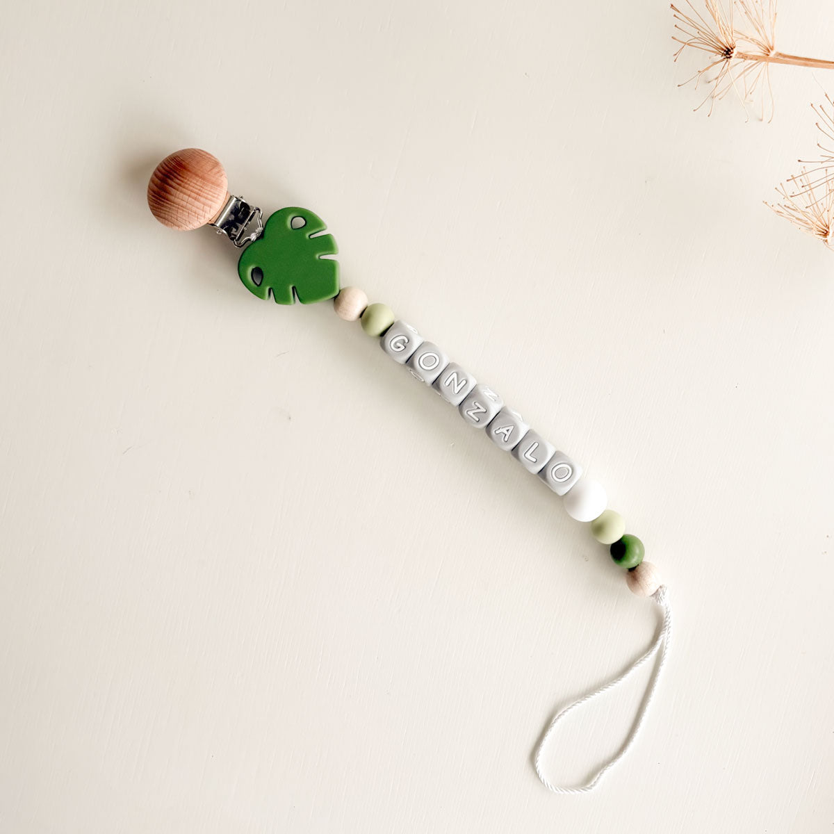 Chupetero personalizado Monstera Verde | Chin Pum