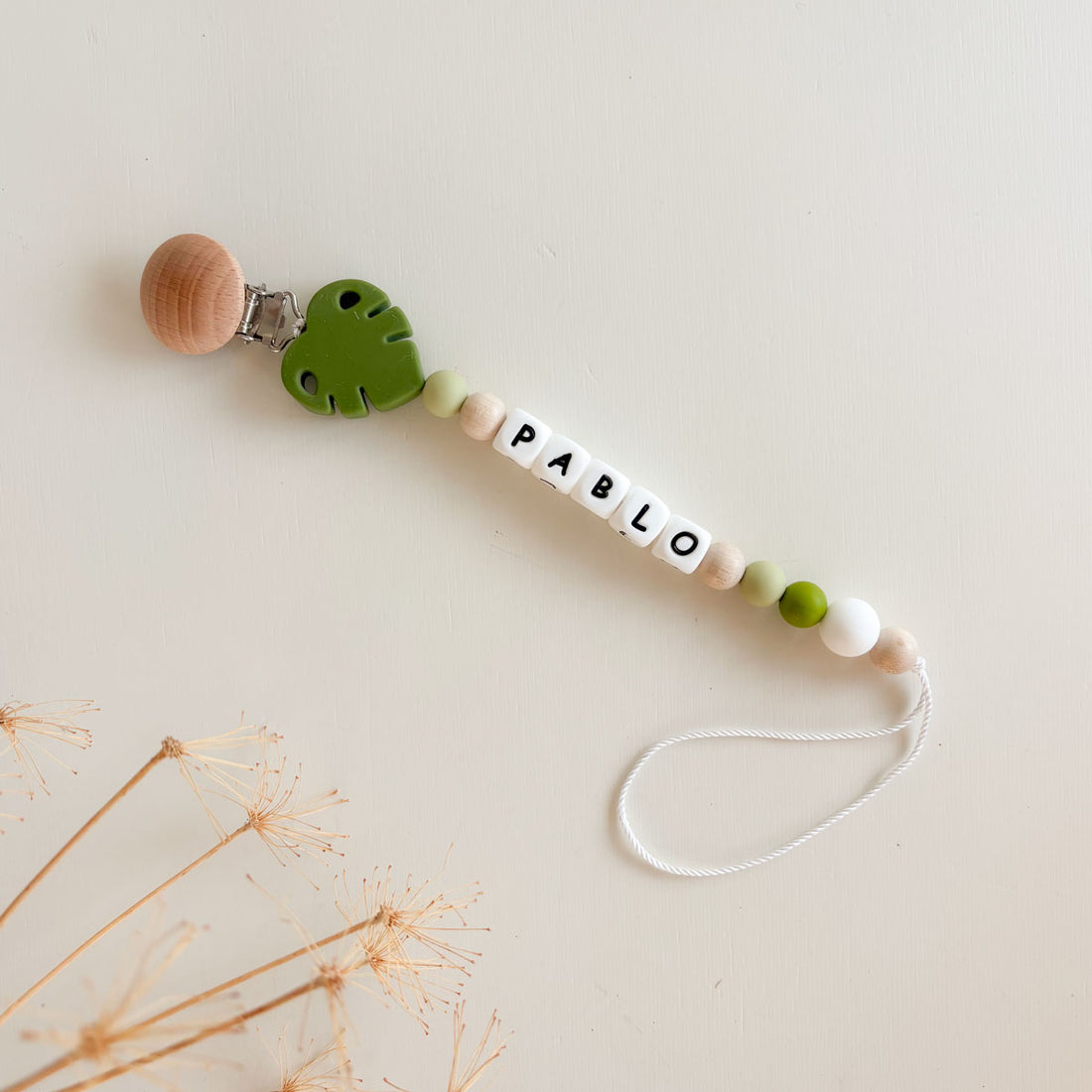 Chupetero personalizado Monstera Verde | Chin Pum