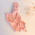Doudou conejo rosa de algodón organico personalizado | Chin Pum