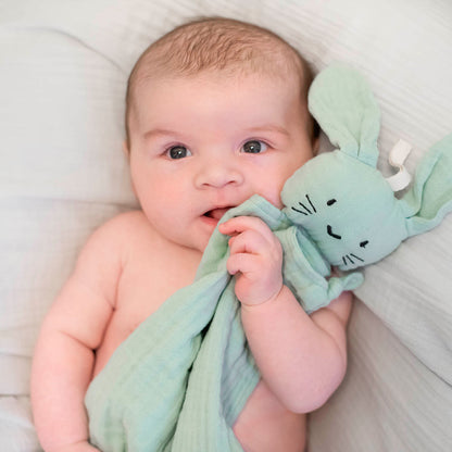 Doudou Conejo Verde Pastel | ChinPum