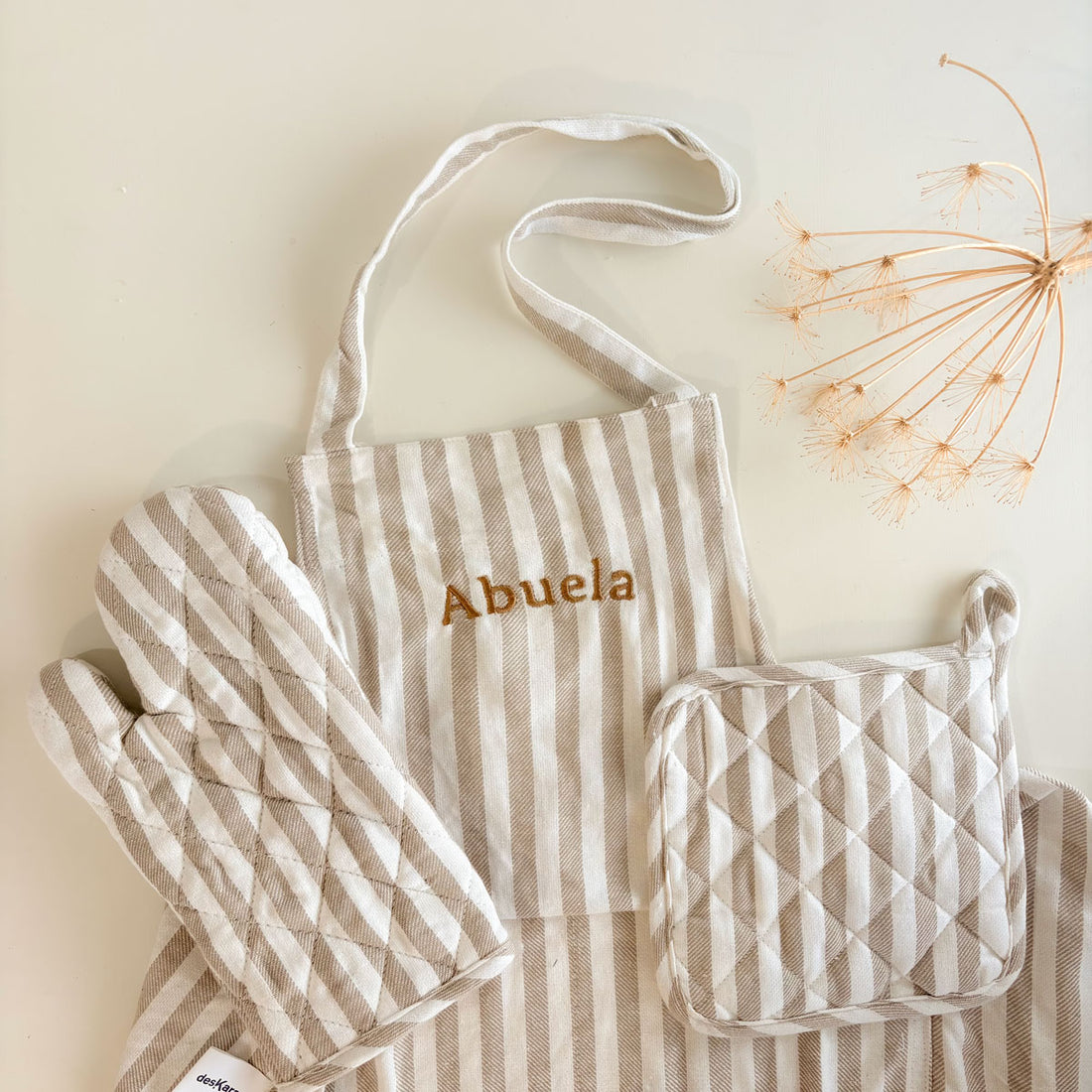 Set delantal cocina Niza crema personalizado | Chin Pum