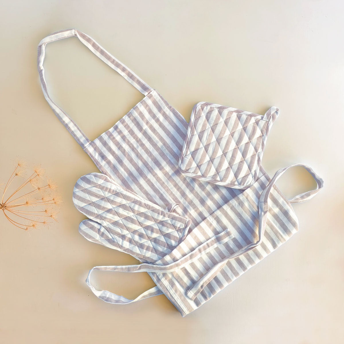 Set delantal cocina Niza beige personalizado | Chin Pum