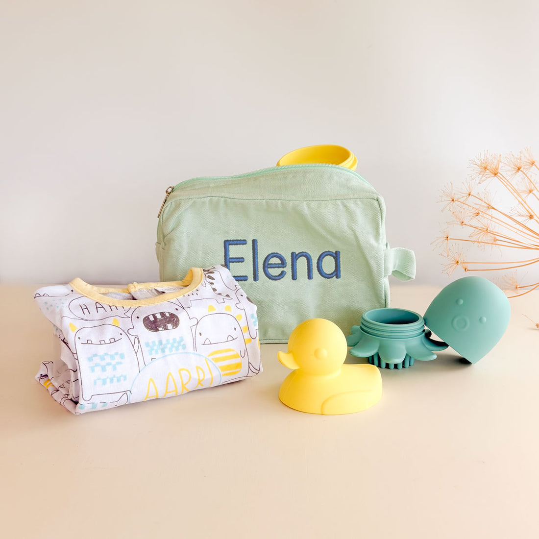 Neceser Regalo Bebé juegos personalizado menta  | Chin Pum