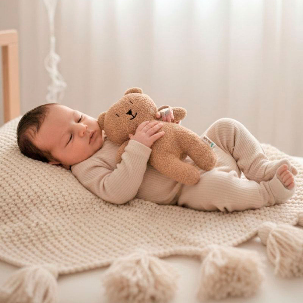 Recien nacido con Oso Crema | ChinPum