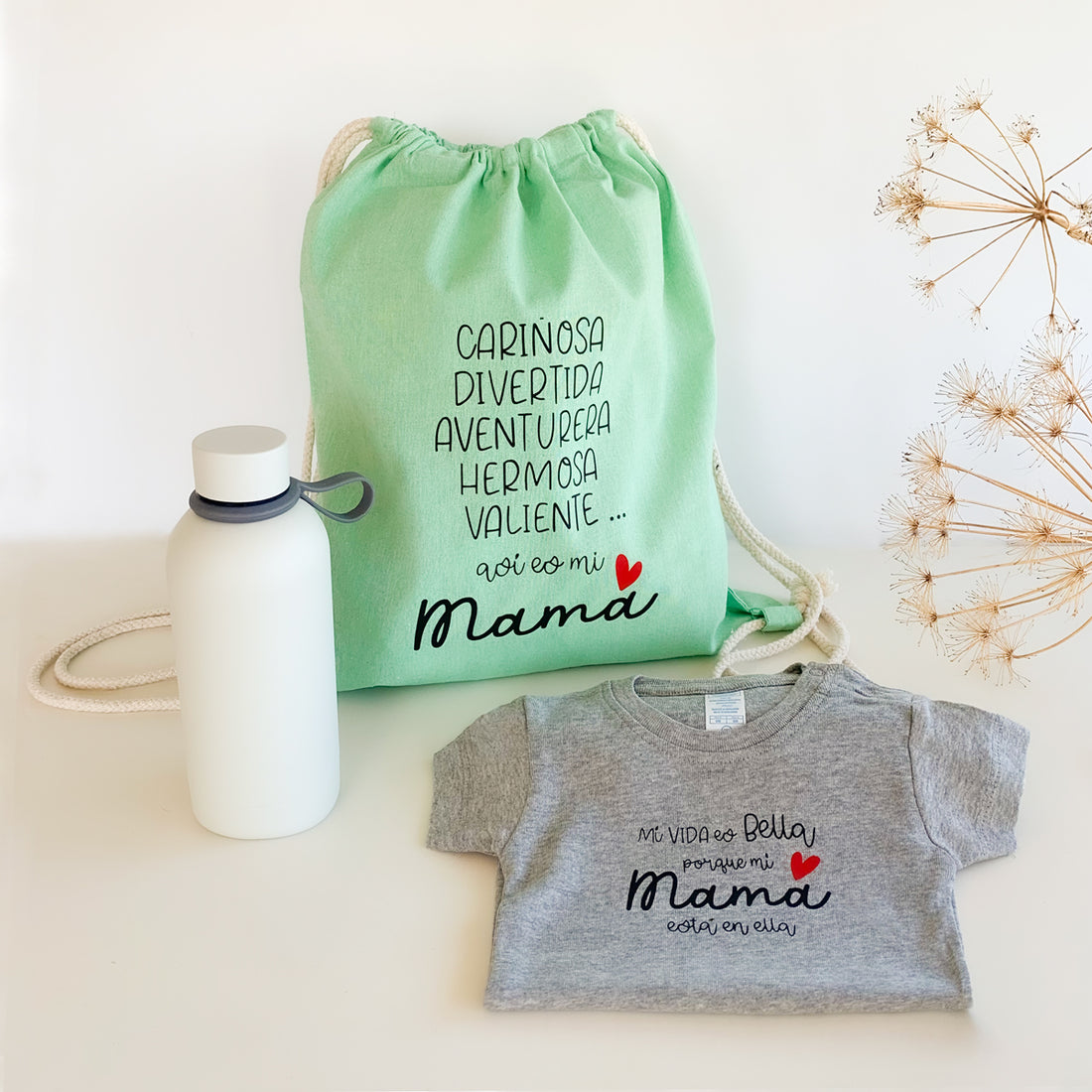 Pack regalo Mi Mamá mochila verde, body gris y termo | Chin Pum