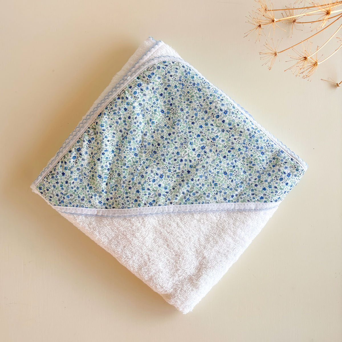 Capa bebé flores azul Personalizada